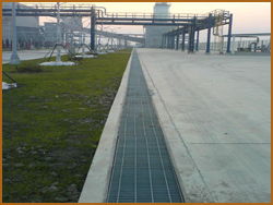 水溝蓋板與鋼格板的特性與應(yīng)用解析